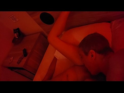 ❤️ 舔我的濕貓。 ️❌ 硬色情 在 zh-tw.porngameshub.ru
